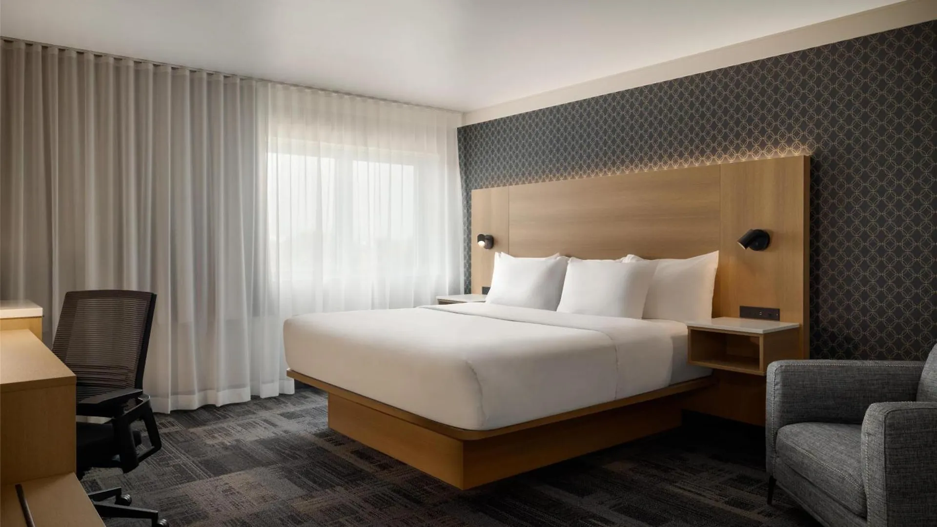 Where to Stay on Saint-Jean Street: 4 Family-Friendly Hotels
